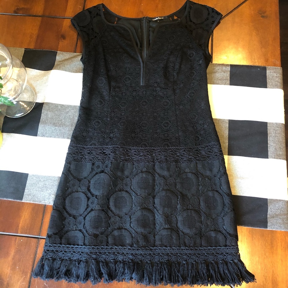Stunning Nanette Lapore Cocktail Dress. Size 0